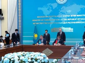 Белоруссия отправит 30 единиц техники МАЗ в Казахстан
