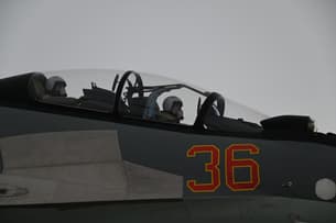 Истребители Су-30СМ, Су-27 задействовали в масштабных учениях в Казахстане