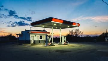 Грузия ищет пути снижения цен на топливо: правительство обсуждает с бизнесом новые меры