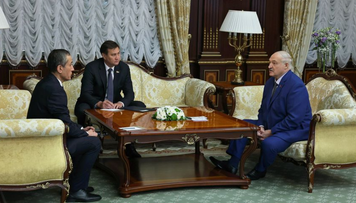 Лукашенко предложил помощь Беларуси в строительстве АЭС для Узбекистана