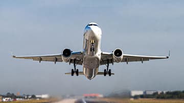 Прямо к морю и обратно: запускаются рейсы между Актау и Ереваном