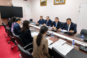 Uzbekistan Calls for Korean Investments: Focus on Medicine, Biotech, and Industry