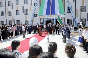 В Ташкенте открыли новую школу с лабораториями и компьютерными кабинетами