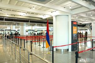 E-gates to appear at Zvartnots Airport: passport control can be passed without a border guard