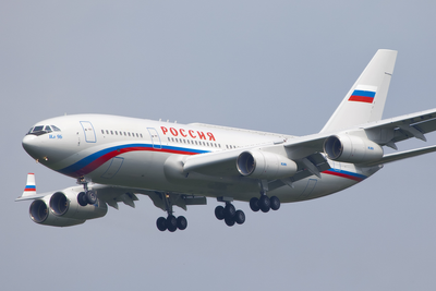Ту-214