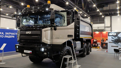БАЗ-S32А51