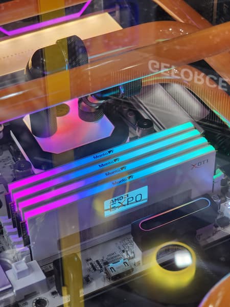2 ТБ памяти DDR5 в одном комплекте: V-Color представила новые модули DDR5