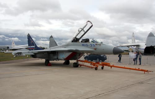 MiG-35