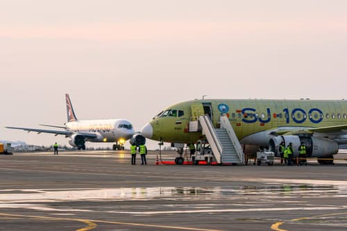 МС-21 и SJ-100