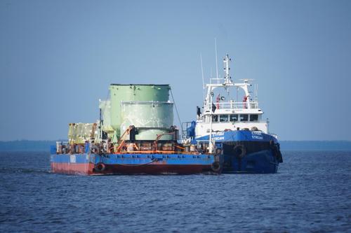Melt trap for Leningrad NPP-2