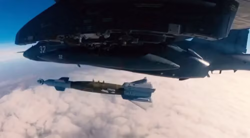 Lanzamiento de una bomba aérea Mk 82 con guía láser