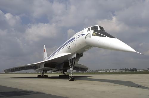 Ту-144