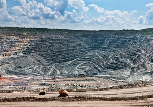 Rusia quiere involucrar a China e India en la extracción de metales de tierras raras en Siberia