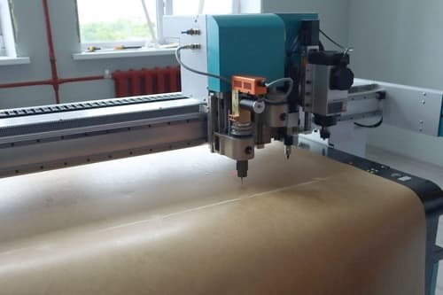 En el "Mayak" de Kirov, por primera vez, se utilizará un plotter industrial moderno