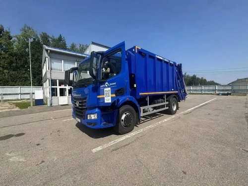 Garbage truck on KAMAZ K5 generation chassis