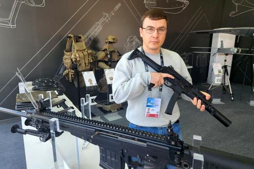 Kalashnikov Concern expert Georgy Gubich (illustrative photo)
