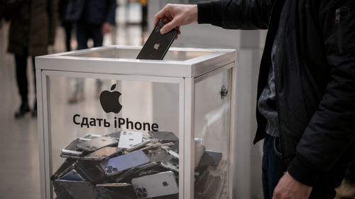 Uno de cada dos rusos está dispuesto a renunciar al iPhone debido a las restricciones de la App Store