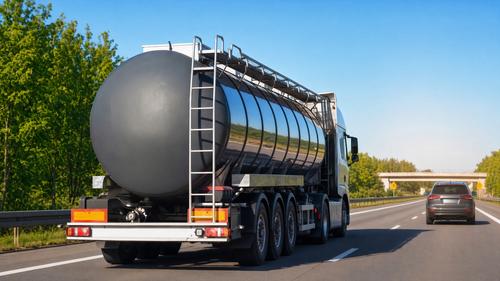 Russia envió otras 1.000 toneladas de combustible a Abjasia