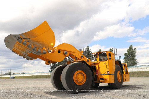 BELAZ-79550