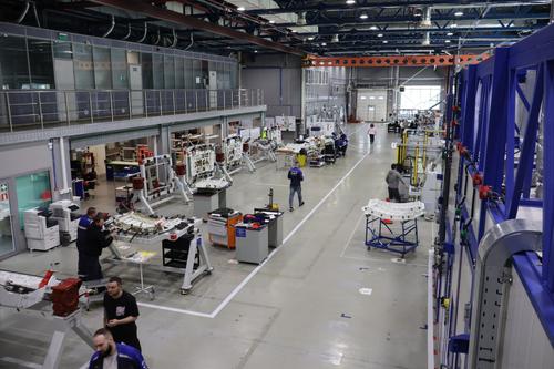 MS-21-310 door assembly