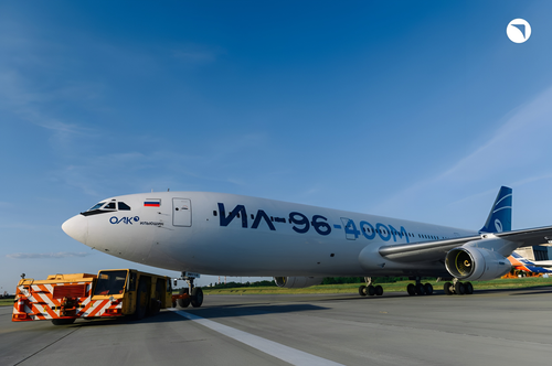 Il-96-400M