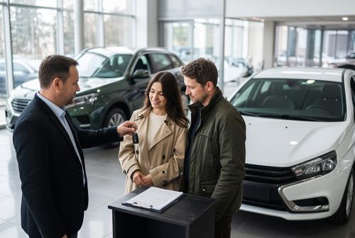 Los préstamos para automóviles en agosto alcanzaron un récord desde principios de año