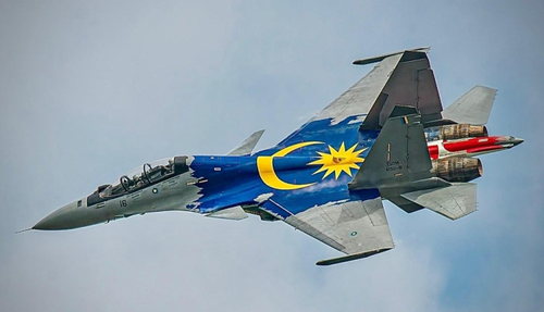 Su-30MKM de la Real Fuerza Aérea de Malasia con el esquema de pintura "Toruk Makto"