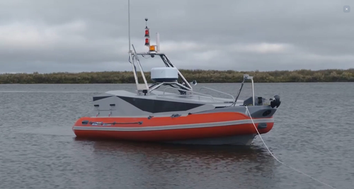Lancha motora convertida en USV