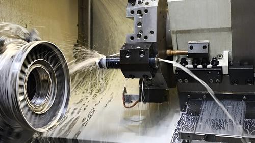 Russian cutting fluid tested at Tu-160M parts plant