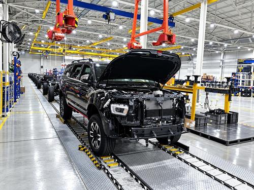 Sollers S9: frame SUV with 8-speed automatic transmission launched at UAZ