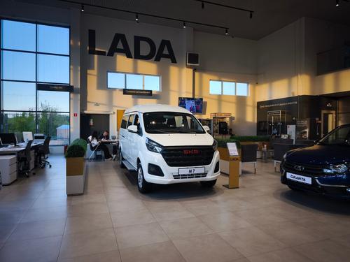 Автосалон Lada