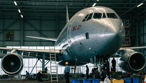 36 MS-21 por año: ¿daño a la calidad? Un experto explicó el ritmo de la planta de aviación de Irkutsk