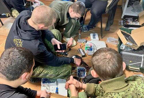 Инновационные средства РЭБ для тяжелой техники разработали на Колыме