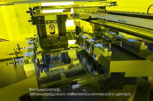 Первый в России фотолитограф с разрешением 350 нм