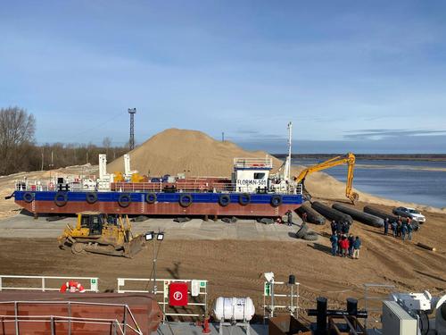 The dredger Florian-501 was launched in Nizhny Novgorod