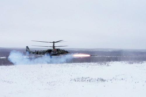 Ka-52 con misil «Vortex-1»