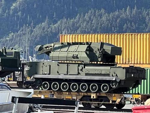 High-Quality Mockups of Russian Air Defense Systems Spotted in the USA: Unexpected Shots