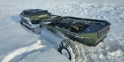 Floating tracked tractor