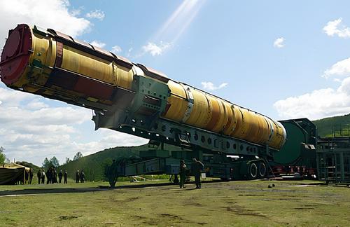 «В тот же миг разверзлась земля»: смертоносная советская ракета, которую на Западе прозвали «Сатаной»