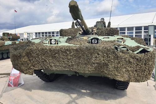 Появились кадры российского БМП-3 с разнесенной броней 688А-сб6-2КП и уникальной защитой «Накидка»: ощетинился от дронов
