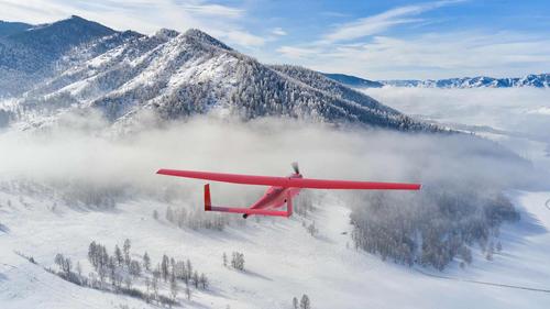 "Geoscan" entregó al Ministerio de Situaciones de Emergencia de Rusia 12 drones para el monitoreo y la prevención de emergencias