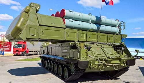 Эксперт задал неудобный вопрос о боевом дежурстве ЗРК «Бук-М3» на фронте в свете угрозы ударов авиабомб GBU-39