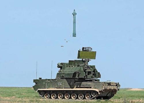ЗРК «Тор-М2» оказался способен перехватывать снаряды чешской РСЗО RM-70 «Vampire»: нашли управу на вурдалака