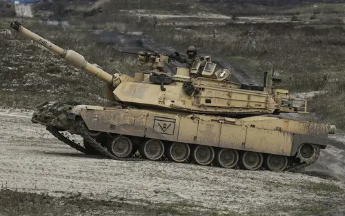 В США признали беззащитность американских танков Abrams перед российскими ПТРК и дронами