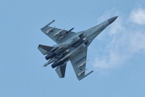 Los cazas Su-35S comenzaron a combinar armamento en el frente: reyes del aire