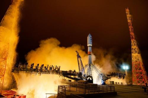 Ракета-носитель «Союз-2.1б» вывела спутник Минобороны на орбиту