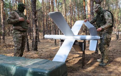РЭБ «Капюшон»: лучший подавитель FPV-дронов для российской армии