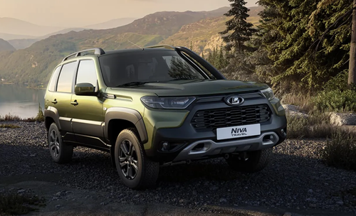 Снова полнокомпактная: АвтоВАЗ вернул Lada Niva Travel все опции, которые были до 2022-го