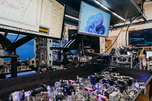 Three quantum computers with a capacity of up to 50 qubits may be created in Russia by the end of the year