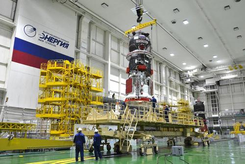 9 дней до старта: на Байконуре завершили заправку корабля «Прогресс МС-29»